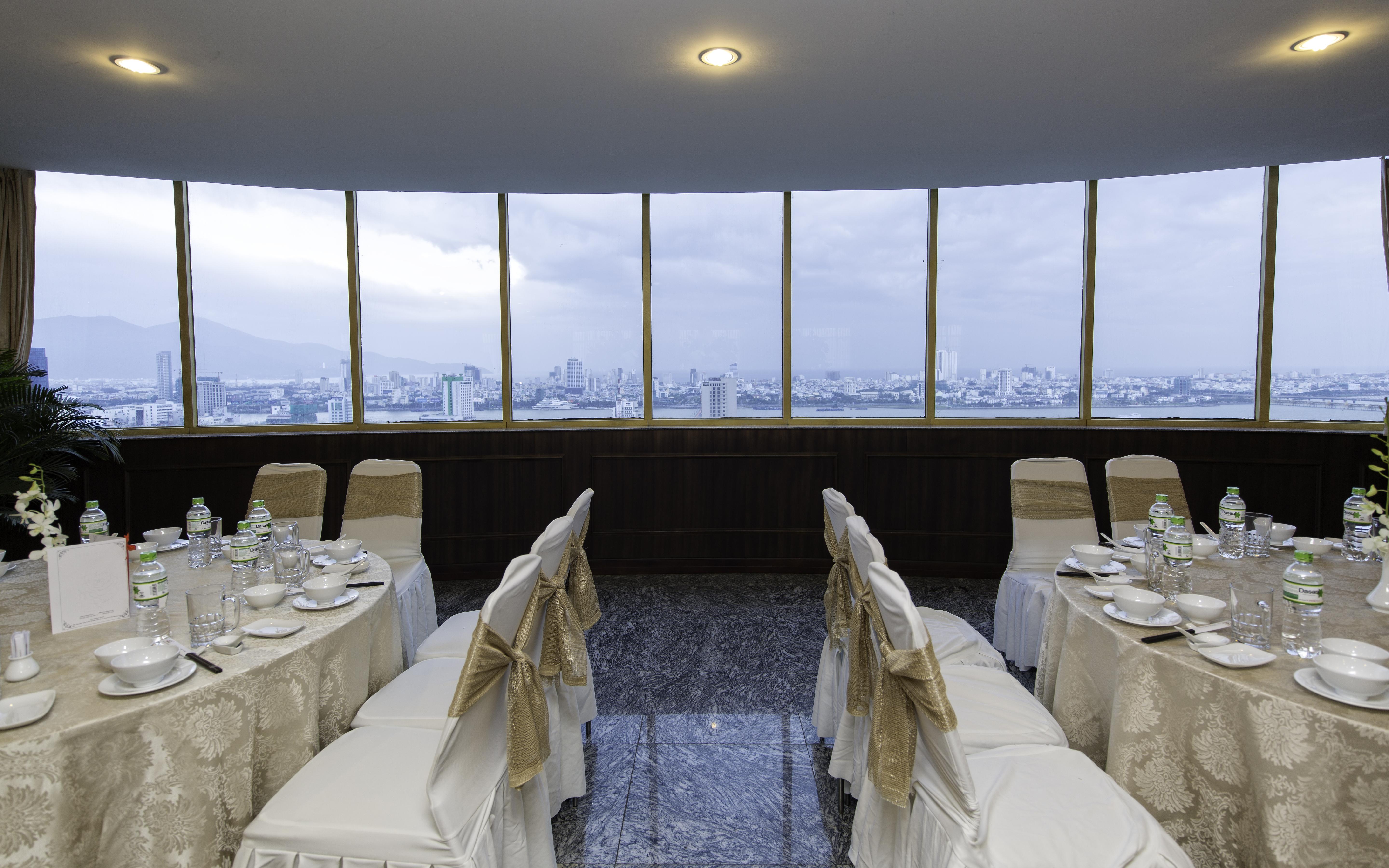 Muong Thanh Luxury Song Han Hotel Da Nang Buitenkant foto