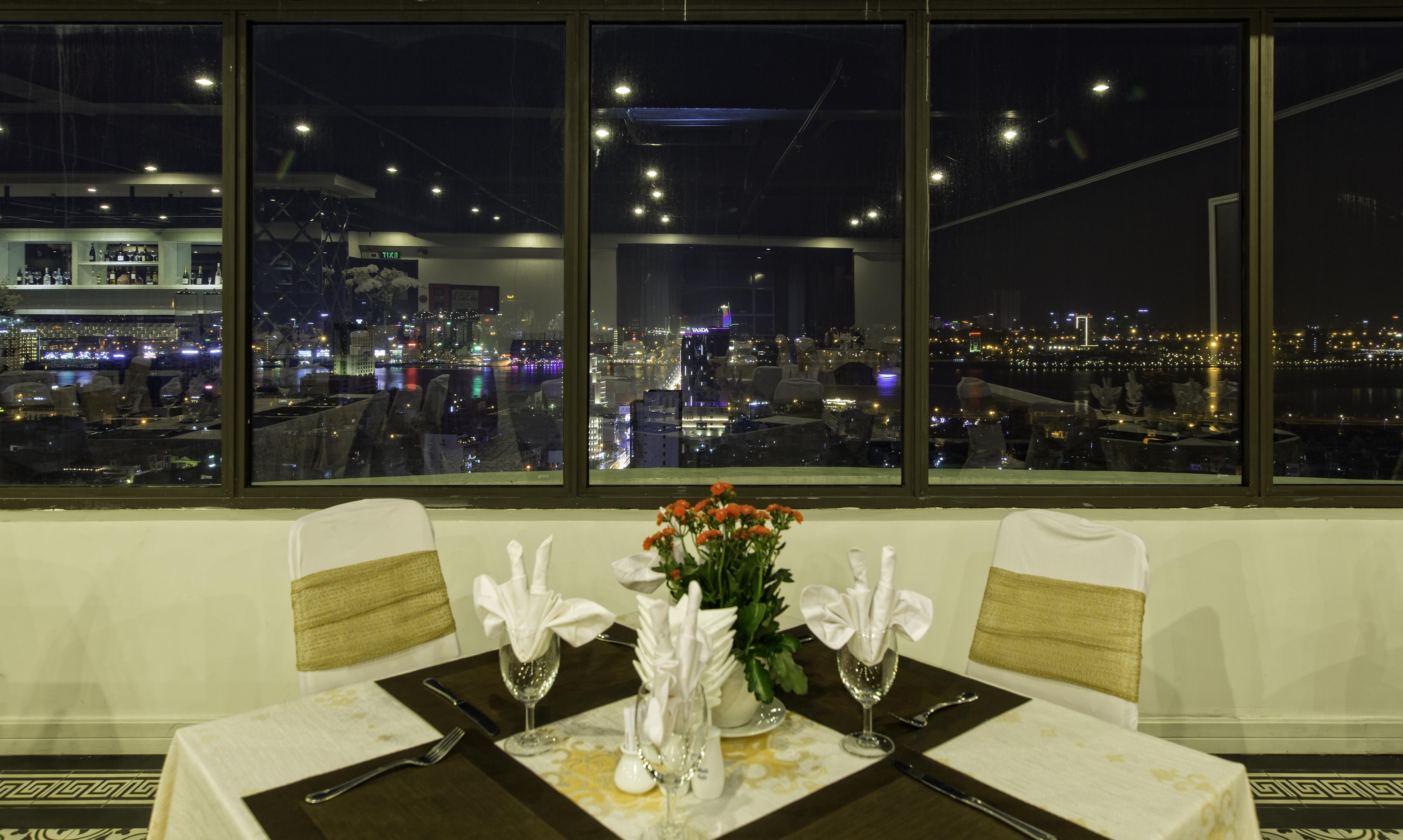 Muong Thanh Luxury Song Han Hotel Da Nang Buitenkant foto